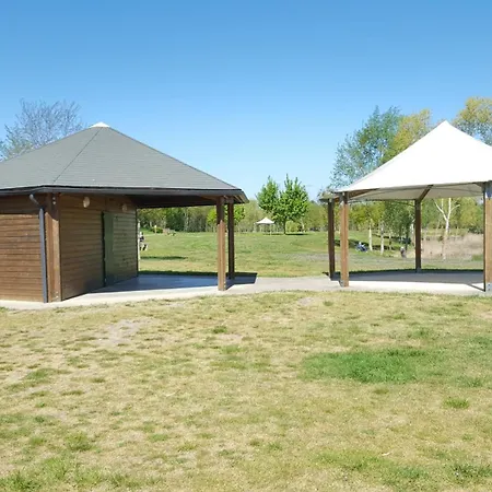 Tipi Cheyenne Des Monteaux Σαλέ *