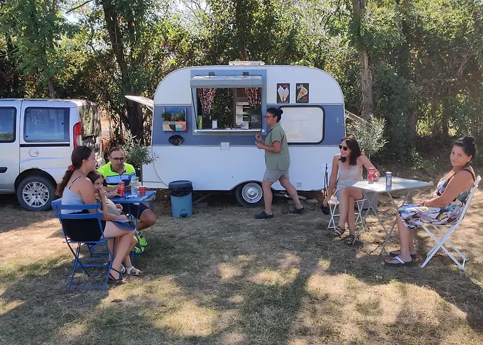 Σαλέ Tipi Cheyenne Des Monteaux Vivy