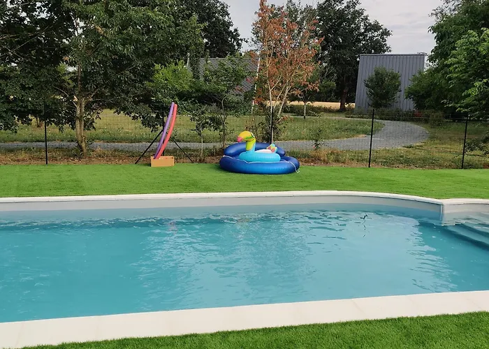 Tipi Cheyenne Des Monteaux *